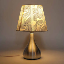 Load image into Gallery viewer, Modern Fashion Aluminum Modern Table Desk Lamp